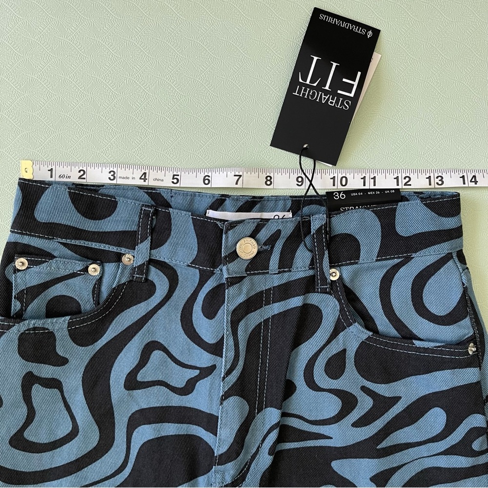 NWT Stradivarius Printed Blue Retro Print Dad Jeans Sz 4 Tall - Picture 11 of 14